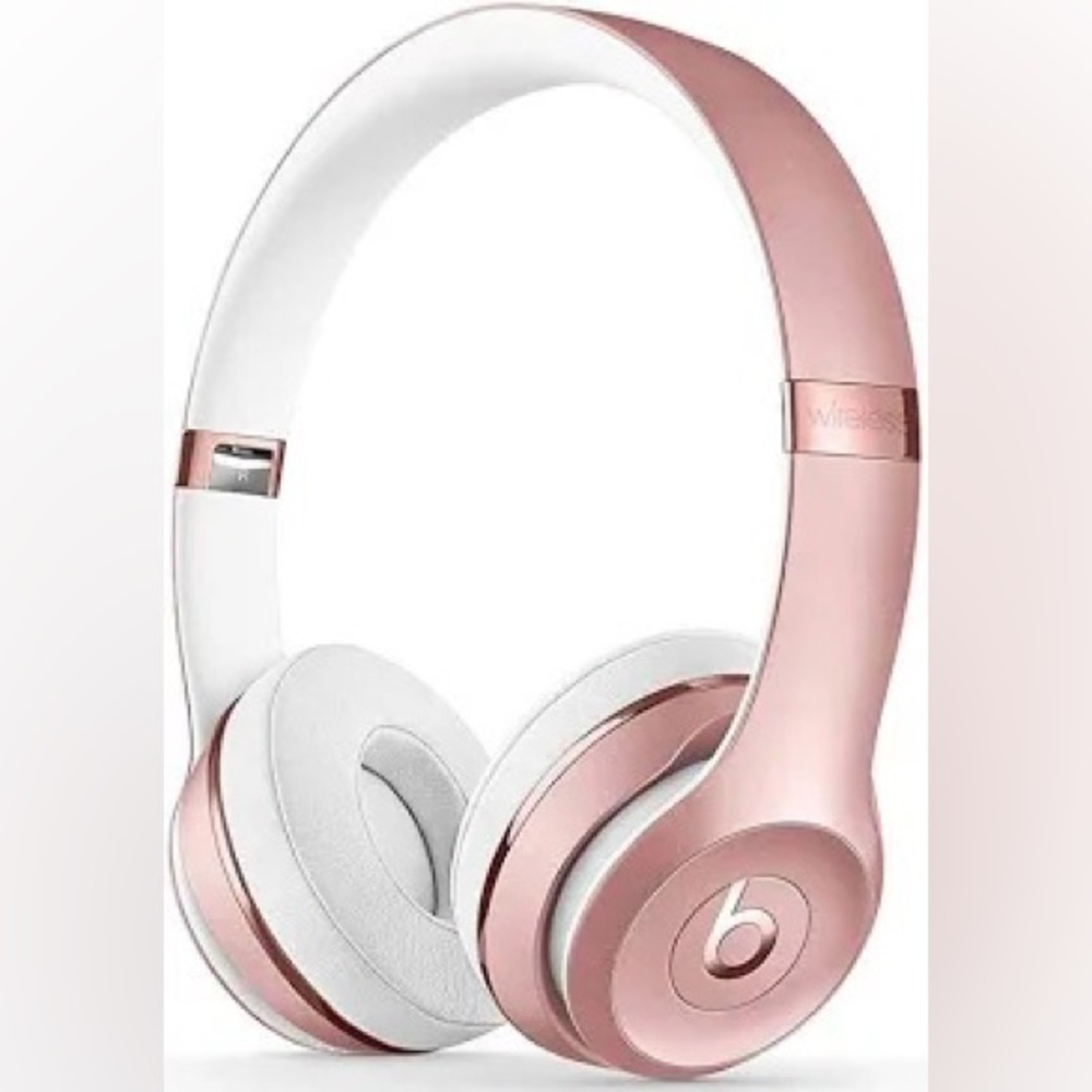 Rose gold solo3 wireless beats